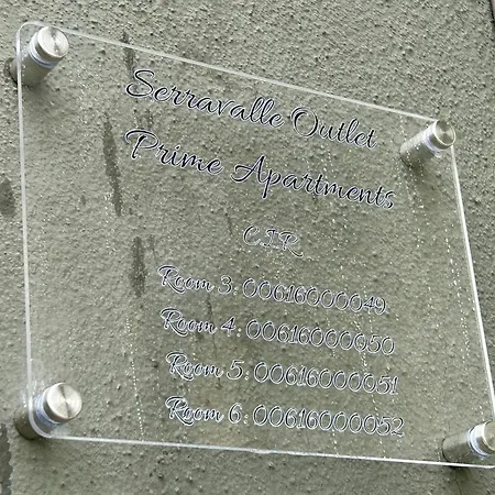 Apartamento Serravalle Outlet Prime