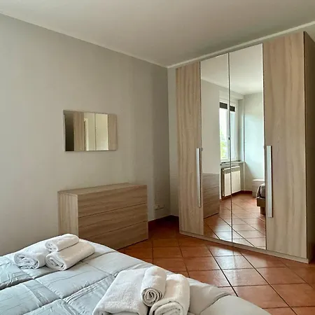 Serravalle Outlet Prime Apartamento