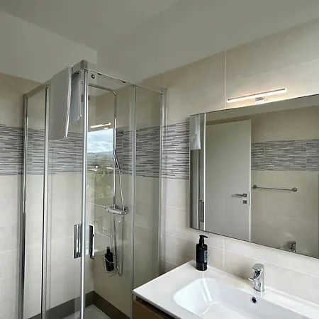 Apartamento Serravalle Outlet Prime